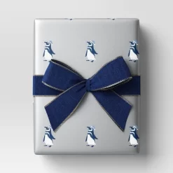 30” 25 Sq Ft Christmas Roll Wrap Penguins On Silver - Wondershop™