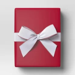 30' Christmas Fabric Ribbon White With Red Edge - Wondershop™